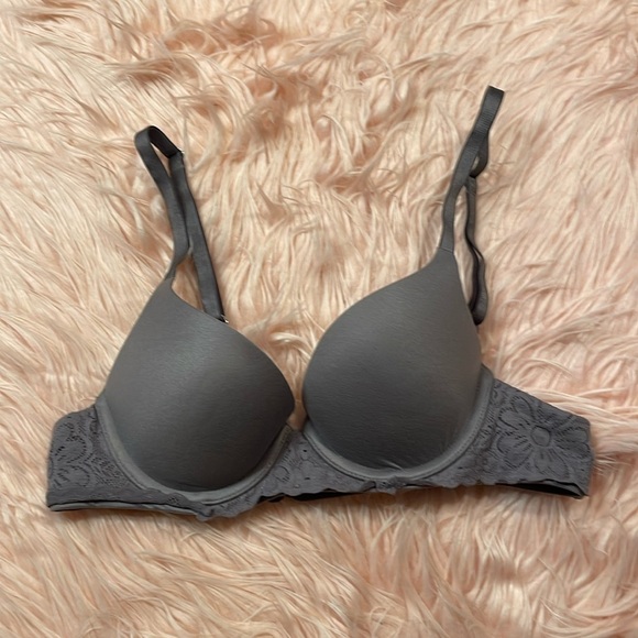 Aerie Gray Real Sunni Demi Underwire Padded Bra Size 32A - Picture 1 of 5